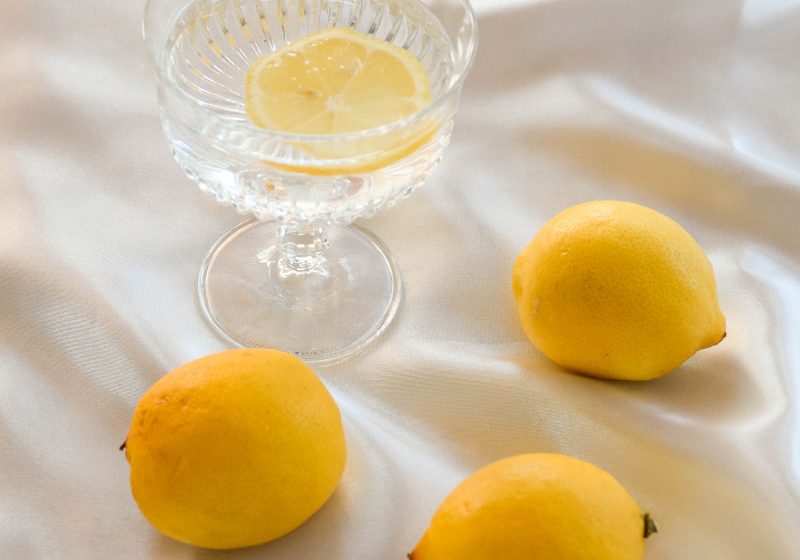The health benefits of lemon water