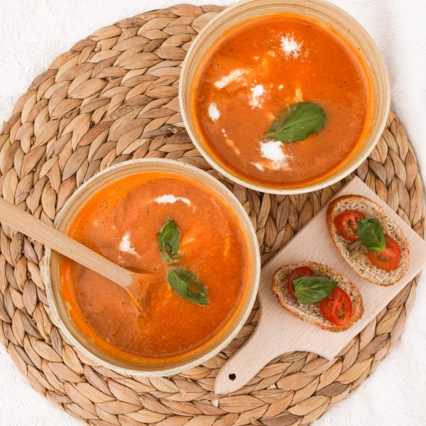 Easy and vegan tomato soup